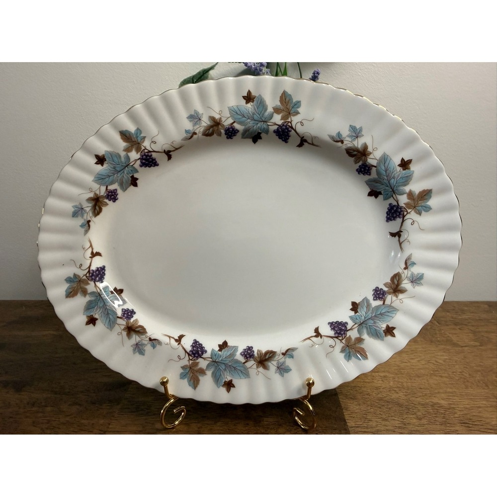 Vintage Royal Albert Lorraine Serving Platter‎ Bone China England Grapevine MCM
